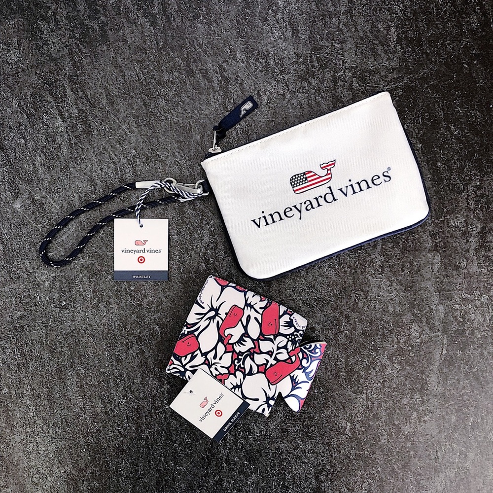 VINEYARD VINES for Target Wristlet Can Coozie